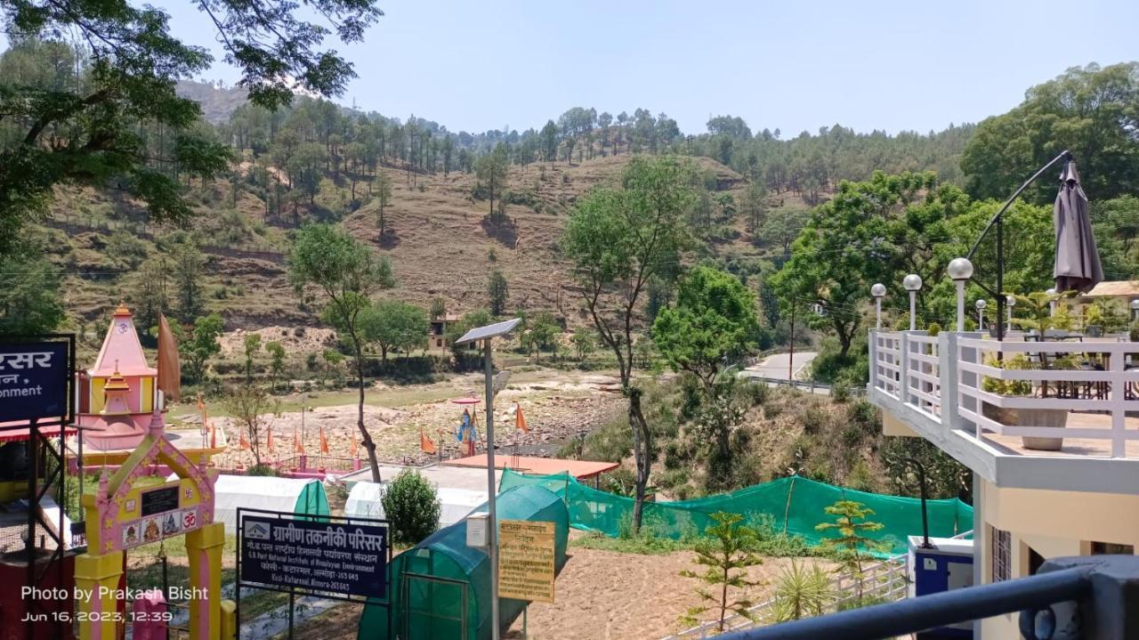 Shivalik River Retreat Hotel Almora Luaran gambar